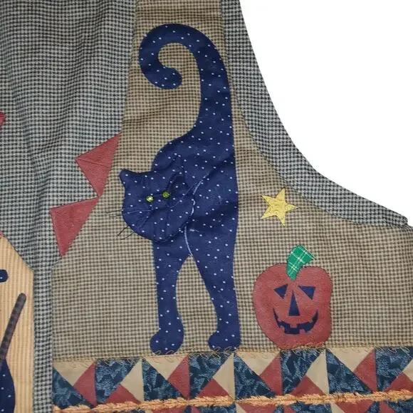 Halloween Vintage Quilted Vest - Picture 4 of 9